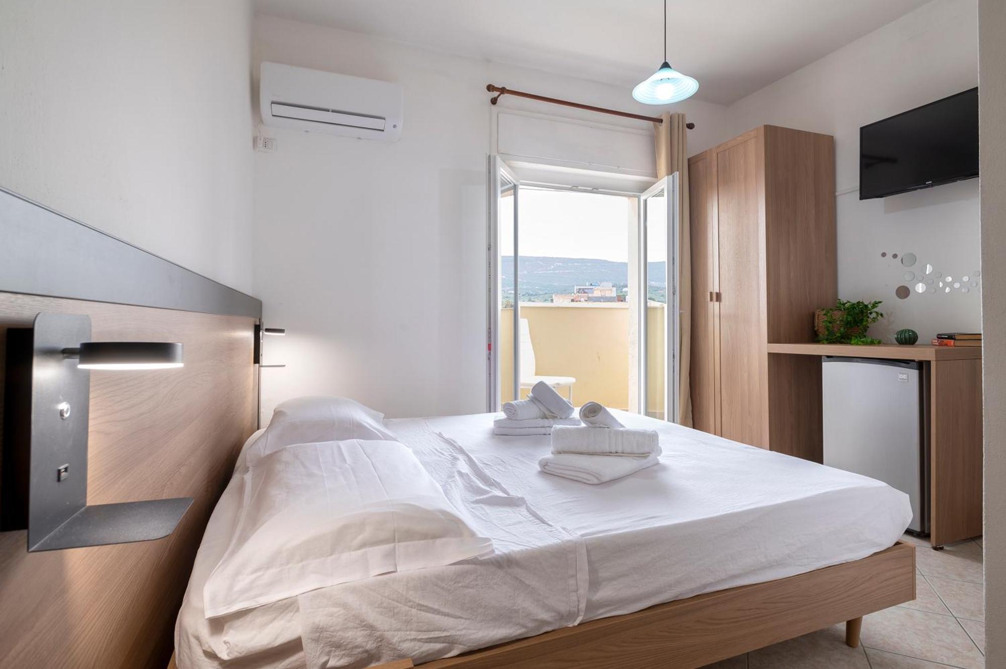 Oasis Guest House Alghero Extérieur photo